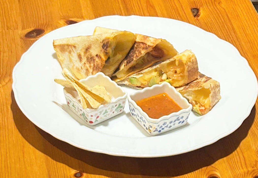 Dos Avocados Mexican Cusine